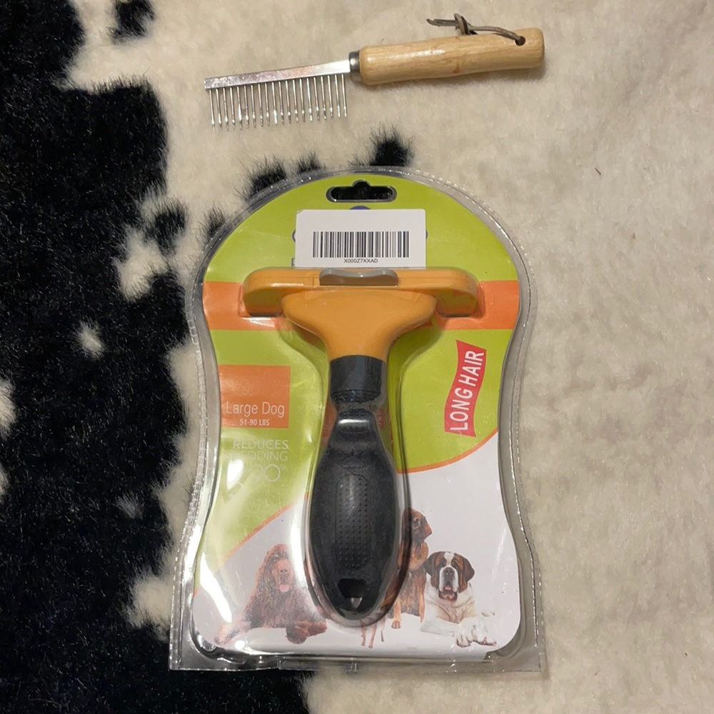 NIB Bundle of 2 dog brush grooming